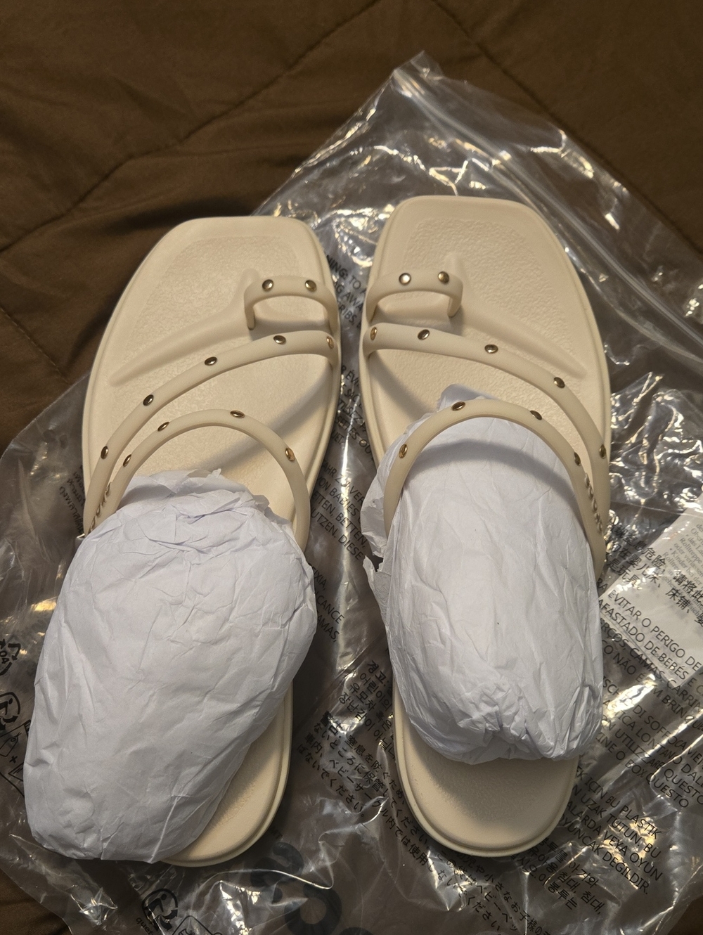 Woman Miami Studded Toe Loop Sandals - Cream